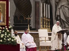 Ícone da Virgem Maria na missa celebrada pelo Papa Francisco pelo XXI Dia da Vida Consagrada