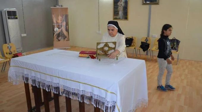 IglesiaCampoRefugiados_FacebookAmigosDeIrak_181115.jpg ?? 