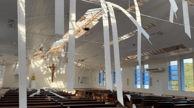 Igreja-Matriz-Nossa-Senhora-dos-Navegantes-em-Governador-Celson-Ramos-SC-1-1200x762_c.png ?? 