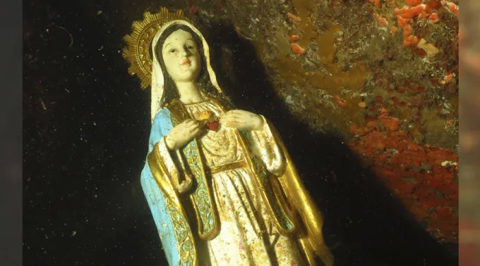 ImagemFundodoMar_-_CibeleSanches.jpg ?? 