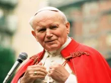 São João Paulo II em 1996.