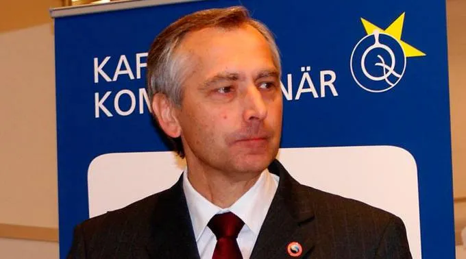 JanFigel_WikipediaJanAinaliCCBY_SA30090516.jpg ?? 