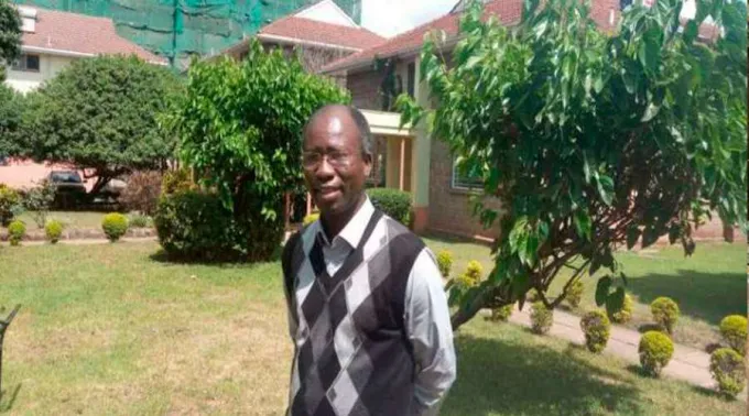 JesuitaAfricaRatzinger_DominioPublico_031019.jpg ?? 