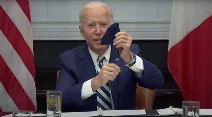 Joe-Biden-rosario-The-White-House-030321.jpg ?? 