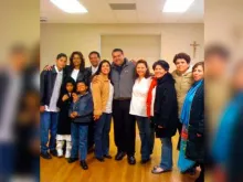 O Pe. Juan Francisco Blandón Meza ao centro