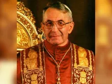 João Paulo I - Wikipedia Autor: Bravoluciani (CC-BY-SA-3.0)