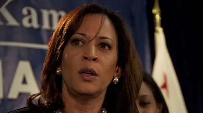 KamalaHarris-Flickr-Steve-Rhodes-CC-BY-NC-ND-2.0-11082020.jpg ?? 