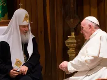 O Patriarca ortodoxo russo Kirill e o Papa Francisco 
