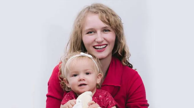 KristiKollarYAdeline_020120.jpg ?? 