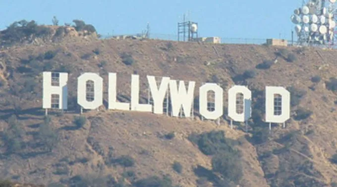 LetreroHollywood_FlickrShinyaCC_BY_ND_20_231017.jpg ?? 