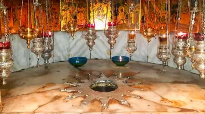 Lugar-del-pesebre-Iglesia-Natividad-EduardoBerdejo.jpg ?? 