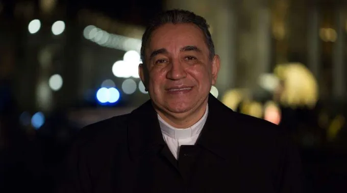 MONSJOSEDOMINGOULLOAPANAMA17ACKIPRENSA.jpg ?? 