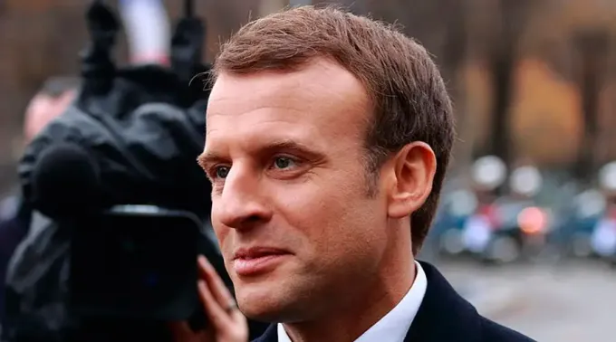 Macron-RemiJouan-CC-BY-4.0-25012022.webp ?? 