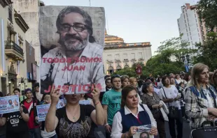 Manifestações pela morte do Pe. Juan Viroche