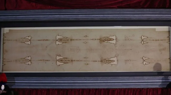 MantoTurinExposicion_BohumilPetrick_ACIPrensa_210615.jpg ?? 