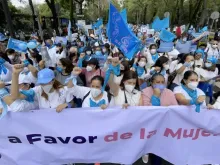 Marcha "A favor das mulheres e da vida" em 3 de outubro de 2021 na Cidade do México