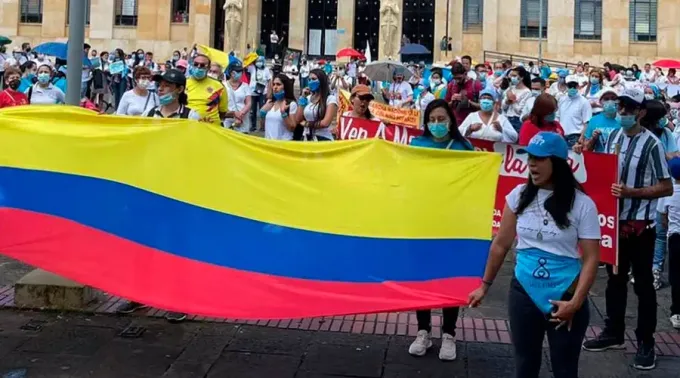 MarchaProvidaColombia_MedicosPorLaVidaColombia_101121_2.webp ?? 