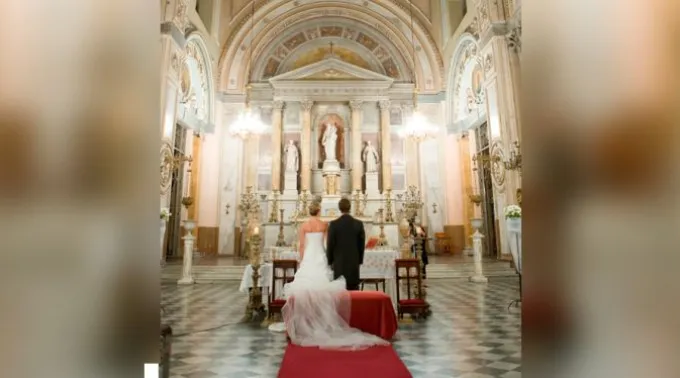 Matrimonio_FlickrAlvaroArriagada_CC-BY-2.0.jpg ?? 