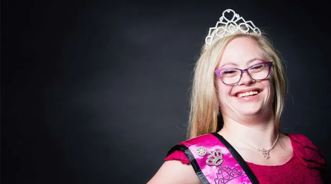 MikaylaHolmgren_Facebook_051217.jpg ?? 