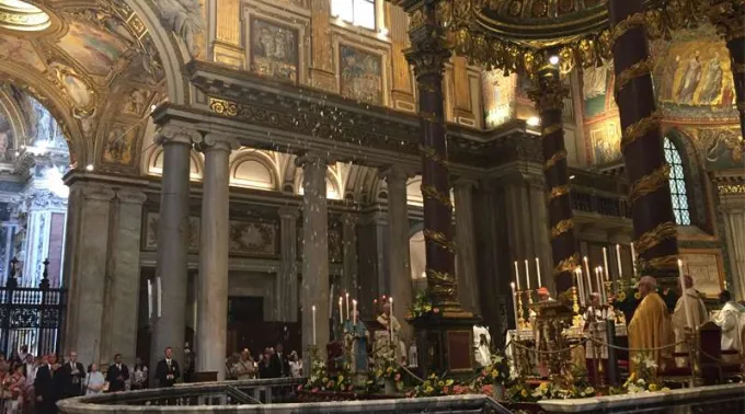 MilagroDeLaNieve_BasilicaSantaMariaMayor_050819_MercedesDeLaTorreACI.jpg ?? 