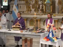 Missa pelo 11º aniversário da Familia Grande Hogar de Cristo.