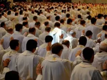 Missa Crismal na Basílica de S. Pedro.