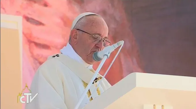 MisaEnvioPapaJMJ1.jpg ?? 