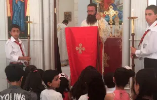 Missa na igreja greco-ortodoxa de Santo Elias