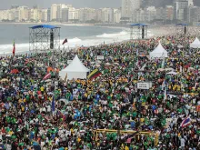 Missa de Envio da JMJ Rio 2013, na Praia de Copacabana 