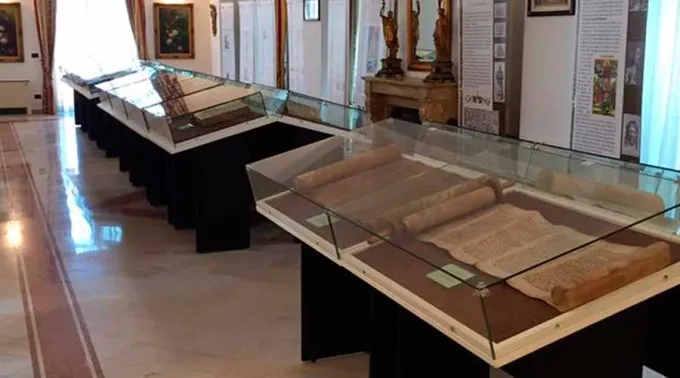 MuestraMuseod_laBiblialibrodevidaycultura_FacebookEcumenismoeDialogoInterreligiosoNapoli_250417.jpg ?? 