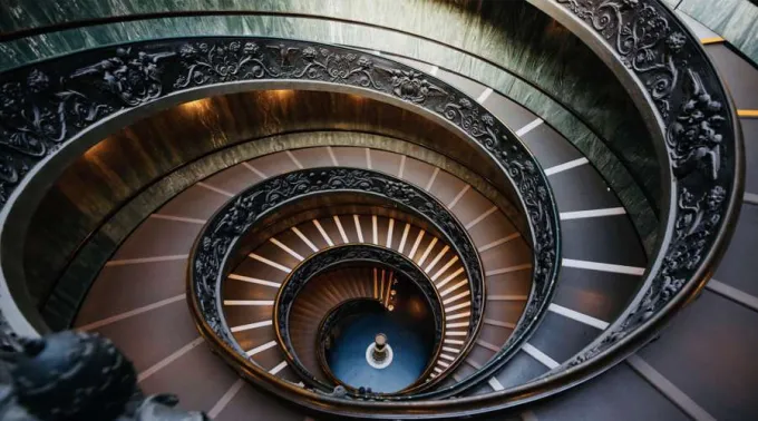 MuseosVaticanos_escalera_DanielIbanYez_ACI.jpg ?? 