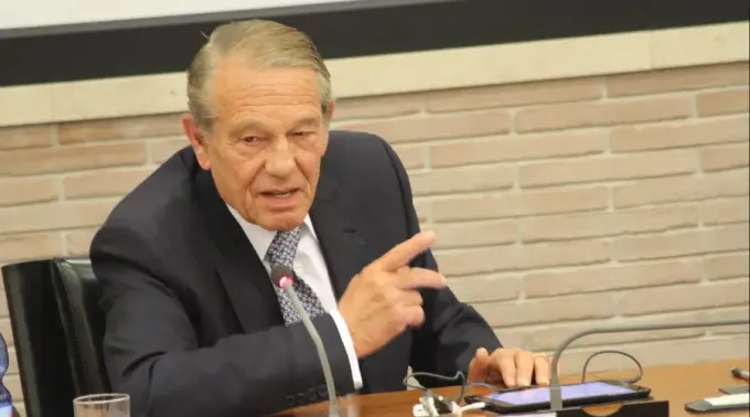 Navarro-Valls_230508.jpg ?? 