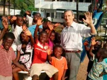 Pe. Nicola Ciarapica em Gana. Crédito: Salesianos