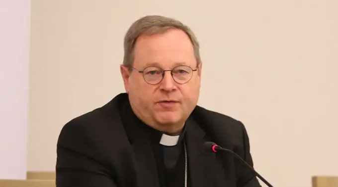 ObispoAleman_120822.webp ?? 