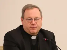 O bispo de Limburg e presidente da Conferência Episcopal Alemã, Georg Bätzing