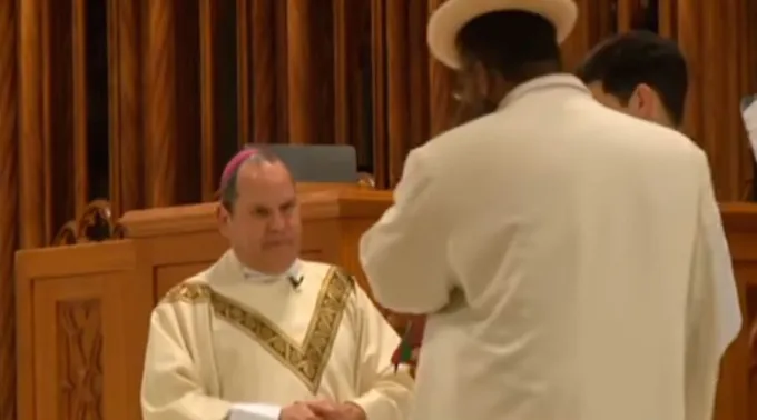 ObispoNewarkatacadoOK_Youtube_31012017.jpg ?? 