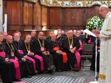 Bispos do Chile com o Papa Francisco na Catedral de Santiago