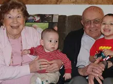 Olga junto com o seu esposo Ralph.