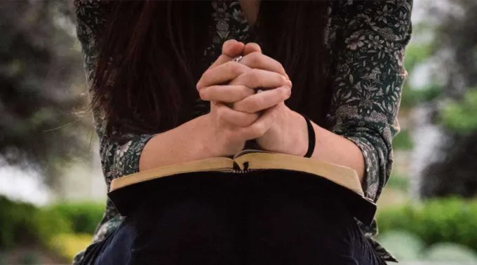 Oracion-Olivia-Snow-Unsplash-151120.jpg ?? 