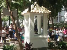 Oratório de Nossa Senhora Aparecida na Praça Milton Campos 