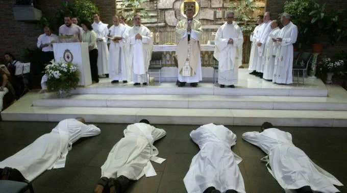 Ordenacion_FlickrDaniVillanueva_CC-BY-NC-2.0.jpg ?? 