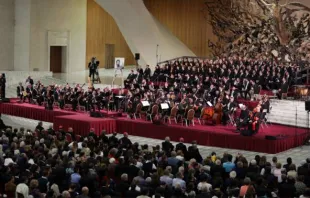 Orquestra do Caminho interpreta “O Sofrimento dos inocentes”.