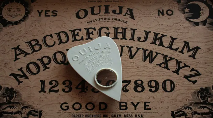 Ouija_Flickr_Felinebird_14032017.jpg ?? 