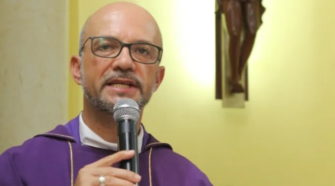 PAdreGilmarencotnrado_Facebook.jpg ?? 