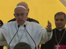 Papa saúda os funcionários do PMA.