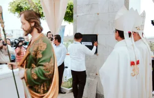 Inauguração do Pavilhão para Crianças não nascidas em Guayaquil (Equador).