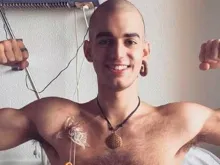 Pablo Ráez durante o tratamento contra a leucemia 