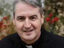 Padre Andrew Small. Crédito: Andrew Small