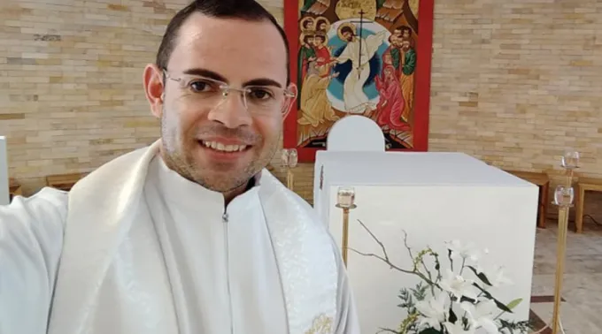 PadreFernandodeLima_FacebookFernandoLima.jpg ?? 