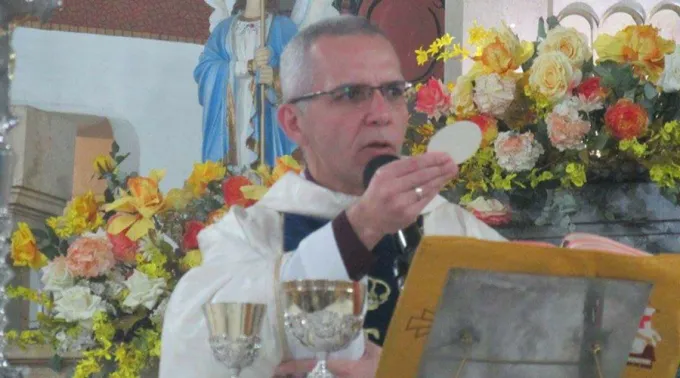 PadreLazaroAntonio_-_Facebook.jpg ?? 